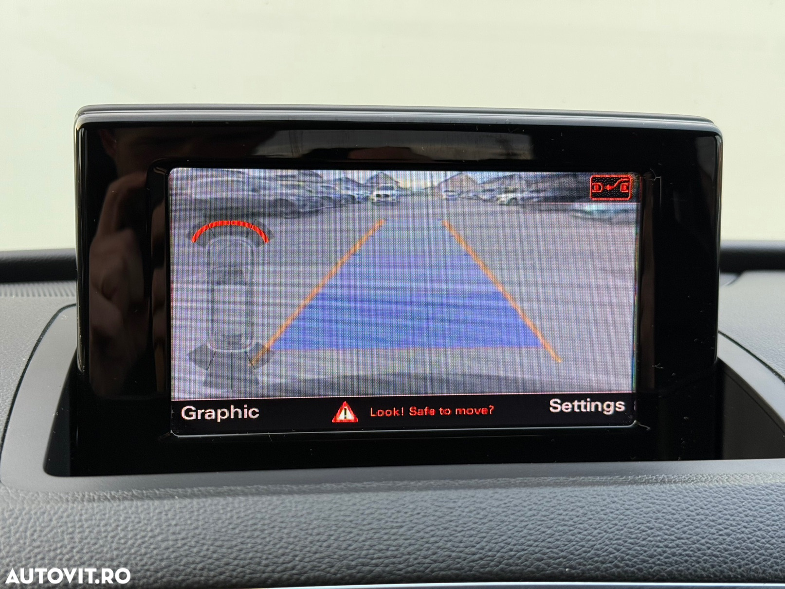 Audi Q3 2.0 TDI Quattro Stronic Design - 12