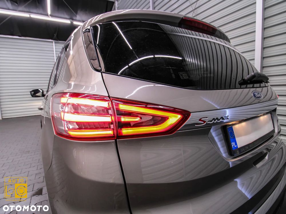 Ford S-Max 2.0 EcoBlue Titanium - 35