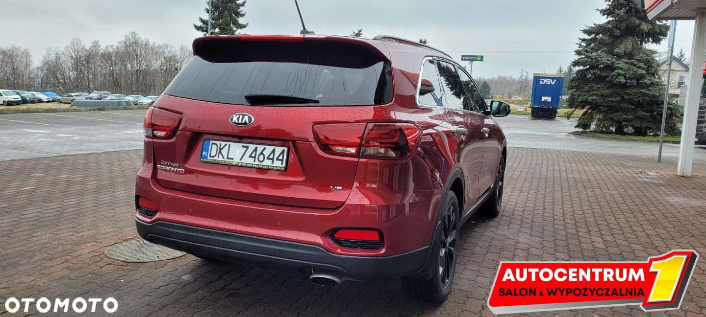 Kia Sorento - 10