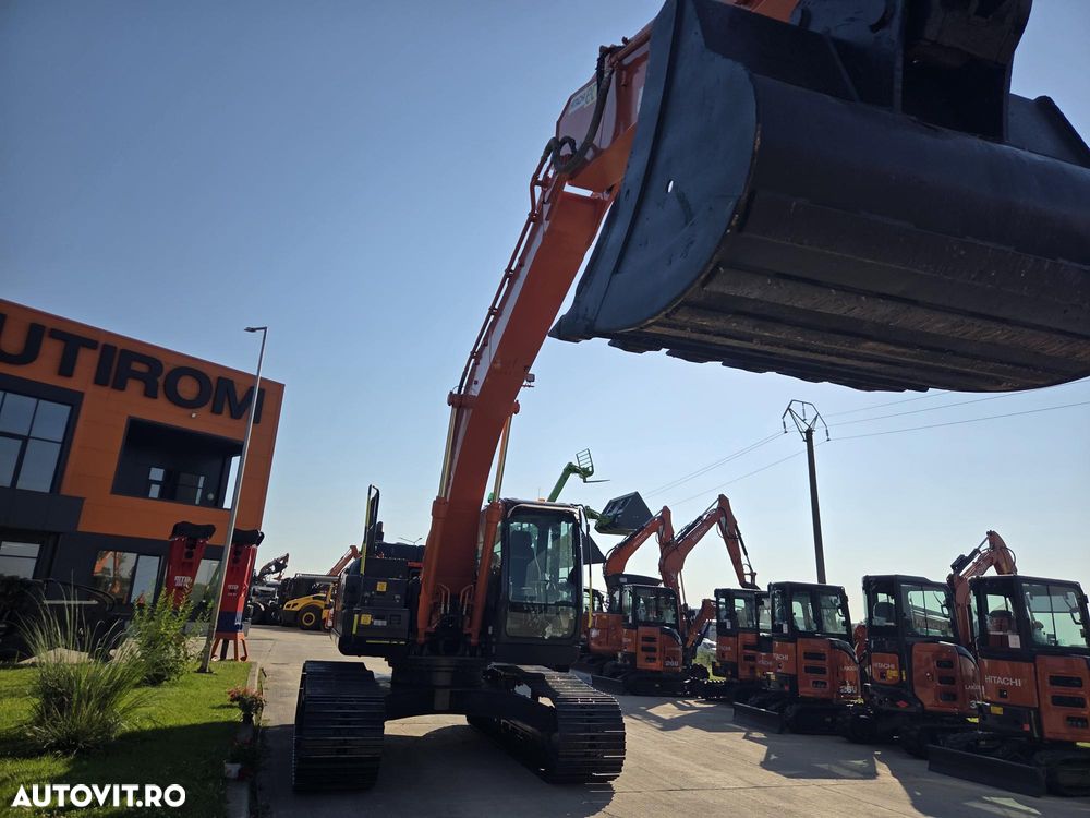 Hitachi ZX210LC-6, 2021, 2.676h, 23,1 tone, CUPLA RAPIDA HIDRAULICA, cupa 1,3mc, 3 pompe hidr, inst picon, camera spate si laterale, antifurt, latime 2,99m, ad sapare 7m, cons mediu 12l/h, lant 90% ok, posibil leasing-STARE CA NOU-PROMOTIE 99.750 Eur+Tva - 18