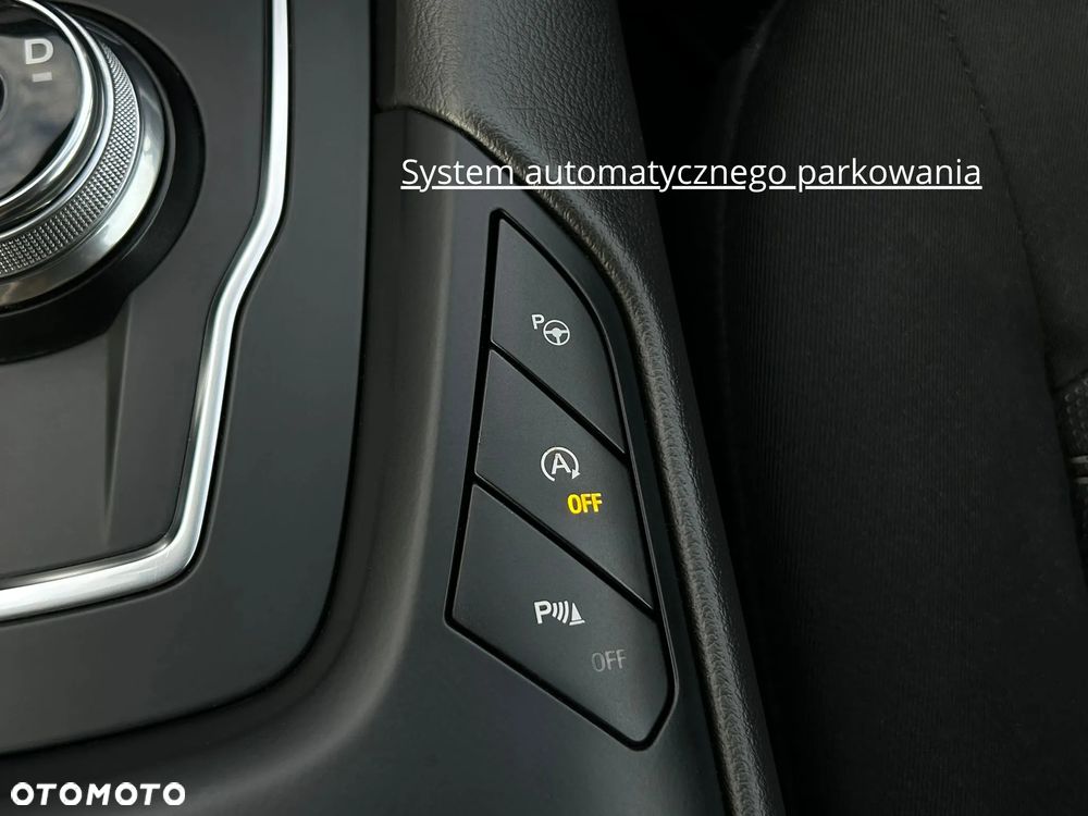 Ford Mondeo Turnier 2.0 EcoBlue Titanium - 23
