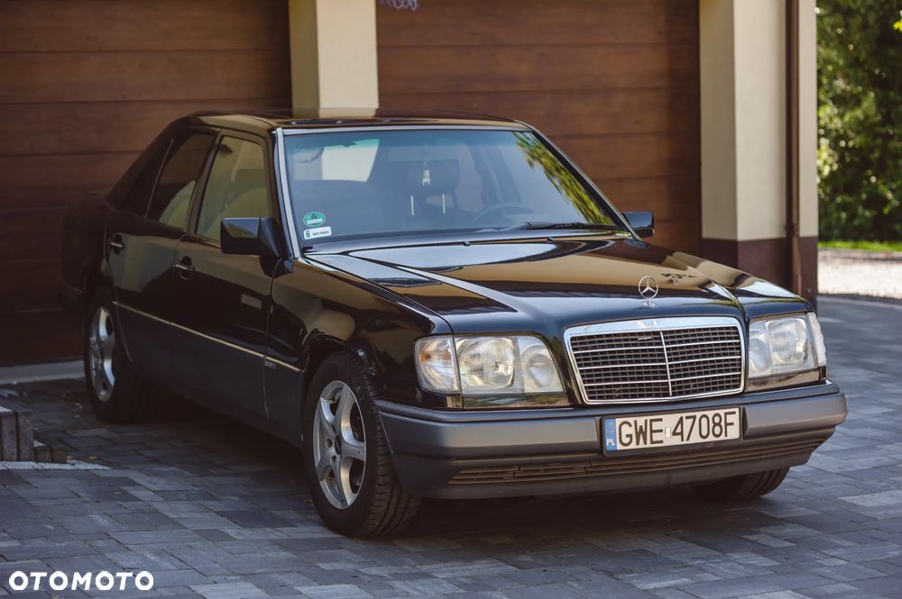 Mercedes-Benz Klasa E - 2