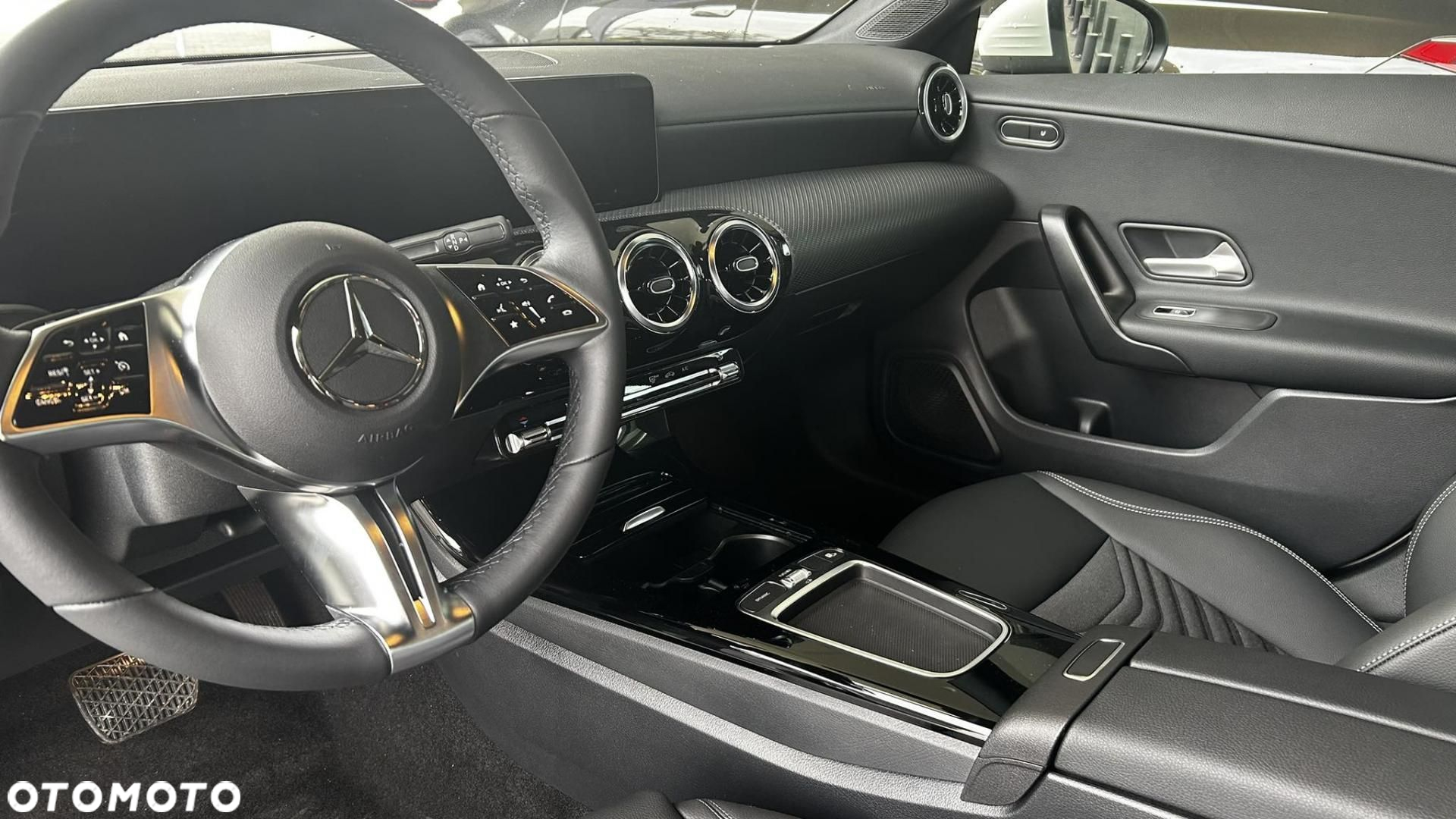 Mercedes-Benz CLA - 6