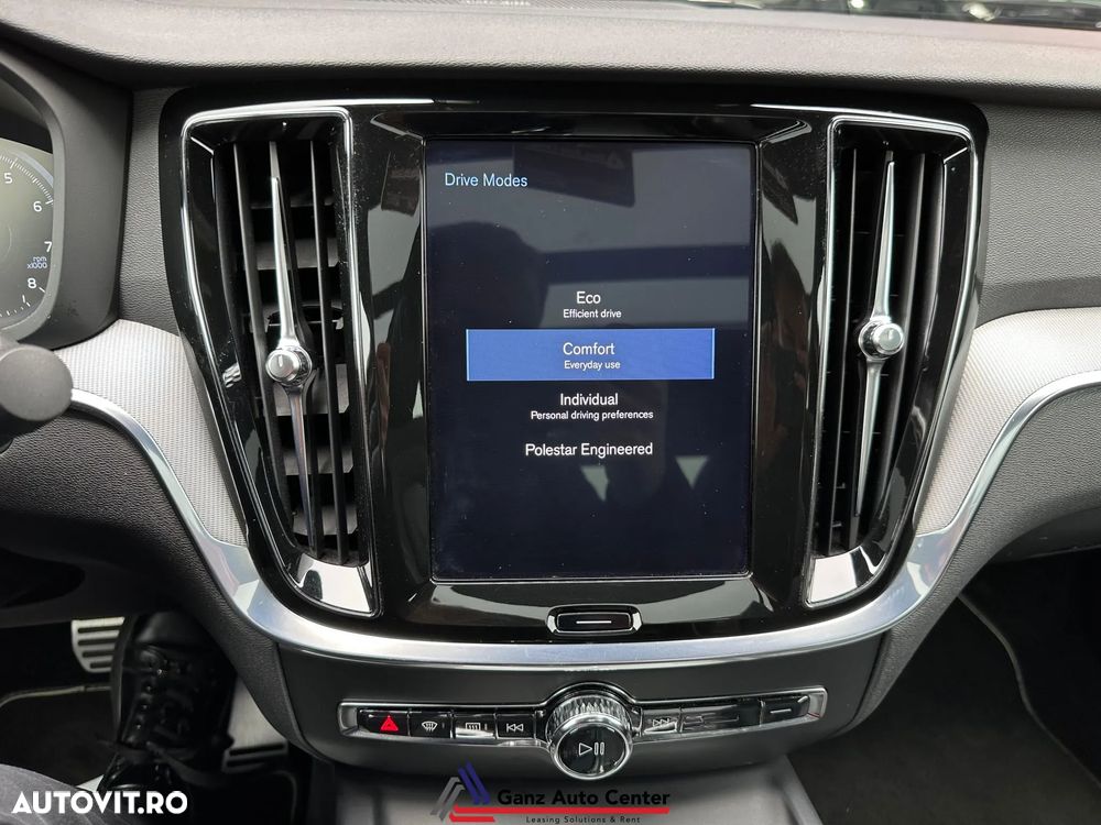 Volvo S60 T4 R-Design - 20