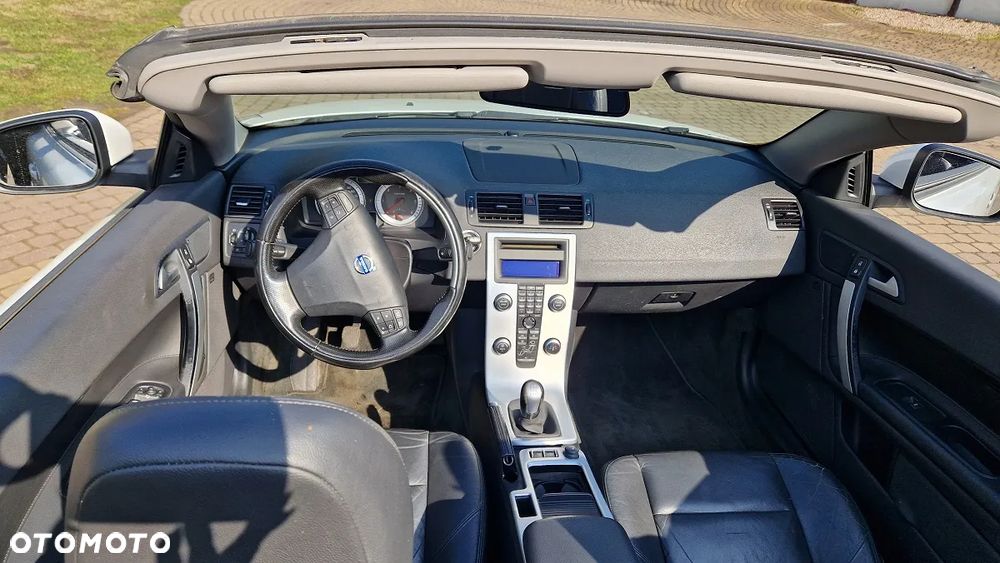 Volvo C70 D4 Momentum - 9