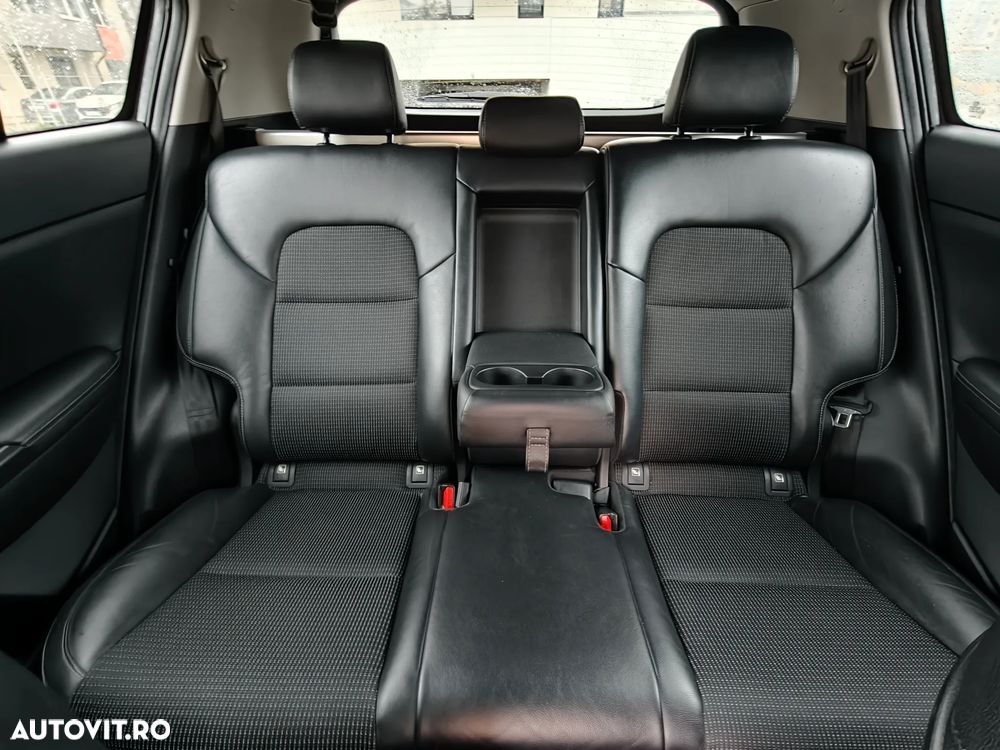 Kia Sportage - 10