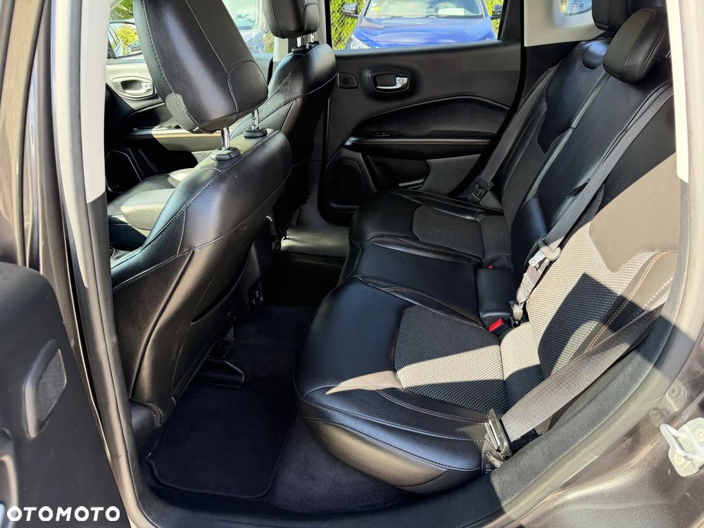 Jeep Compass 1.4 MultiAir Limited - 26