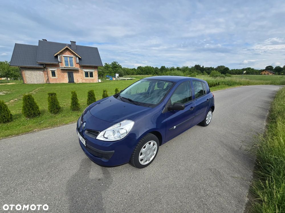 Renault Clio 1.2 TCE Expression - 1