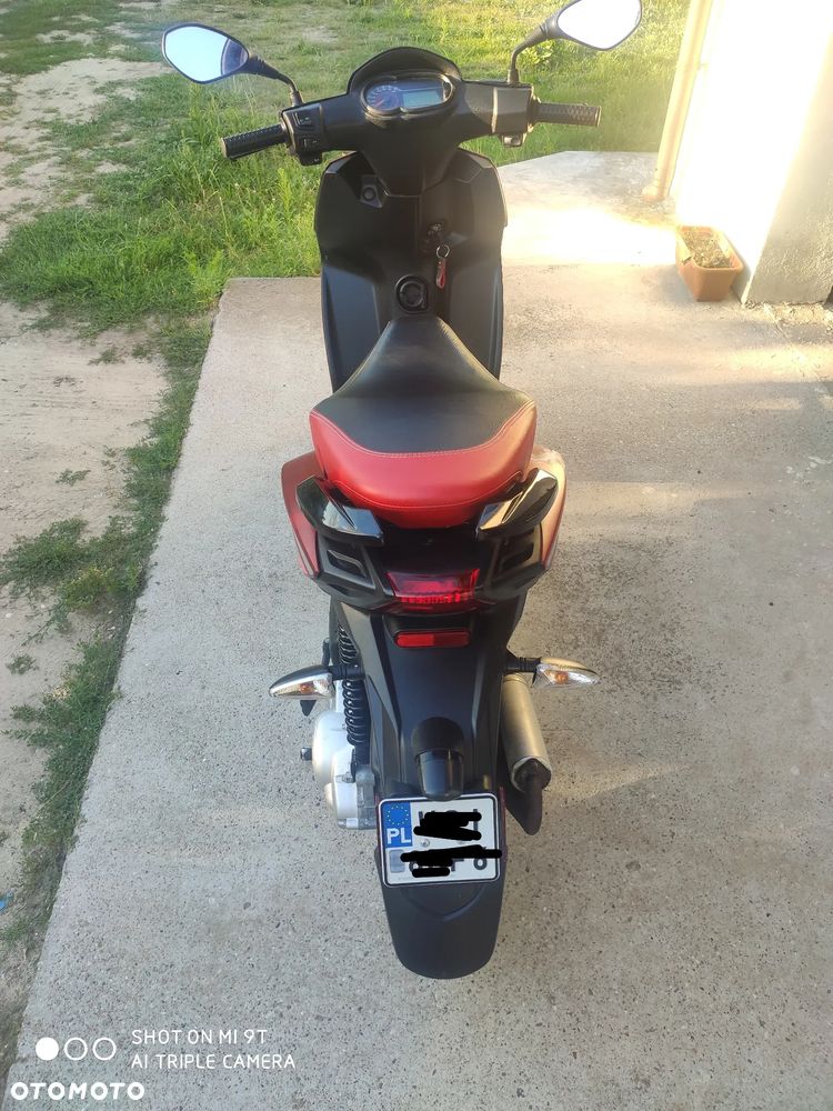 Aprilia SR - 8