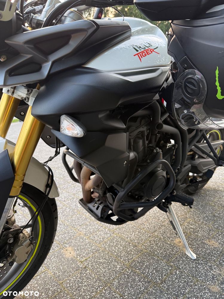 Triumph Tiger - 4