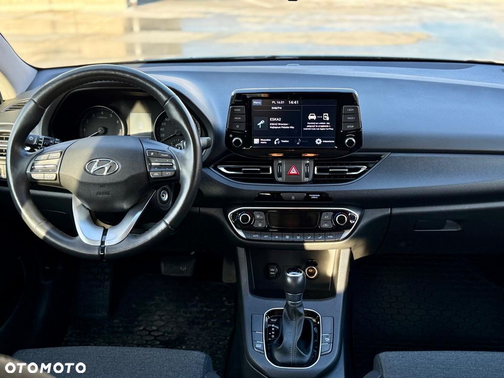 Hyundai i30 1.0 T-GDI Classic + DCT - 26