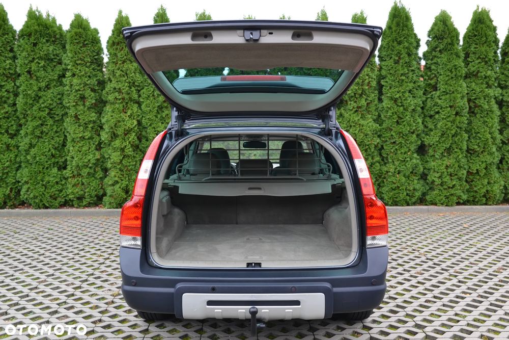 Volvo XC 70 - 8