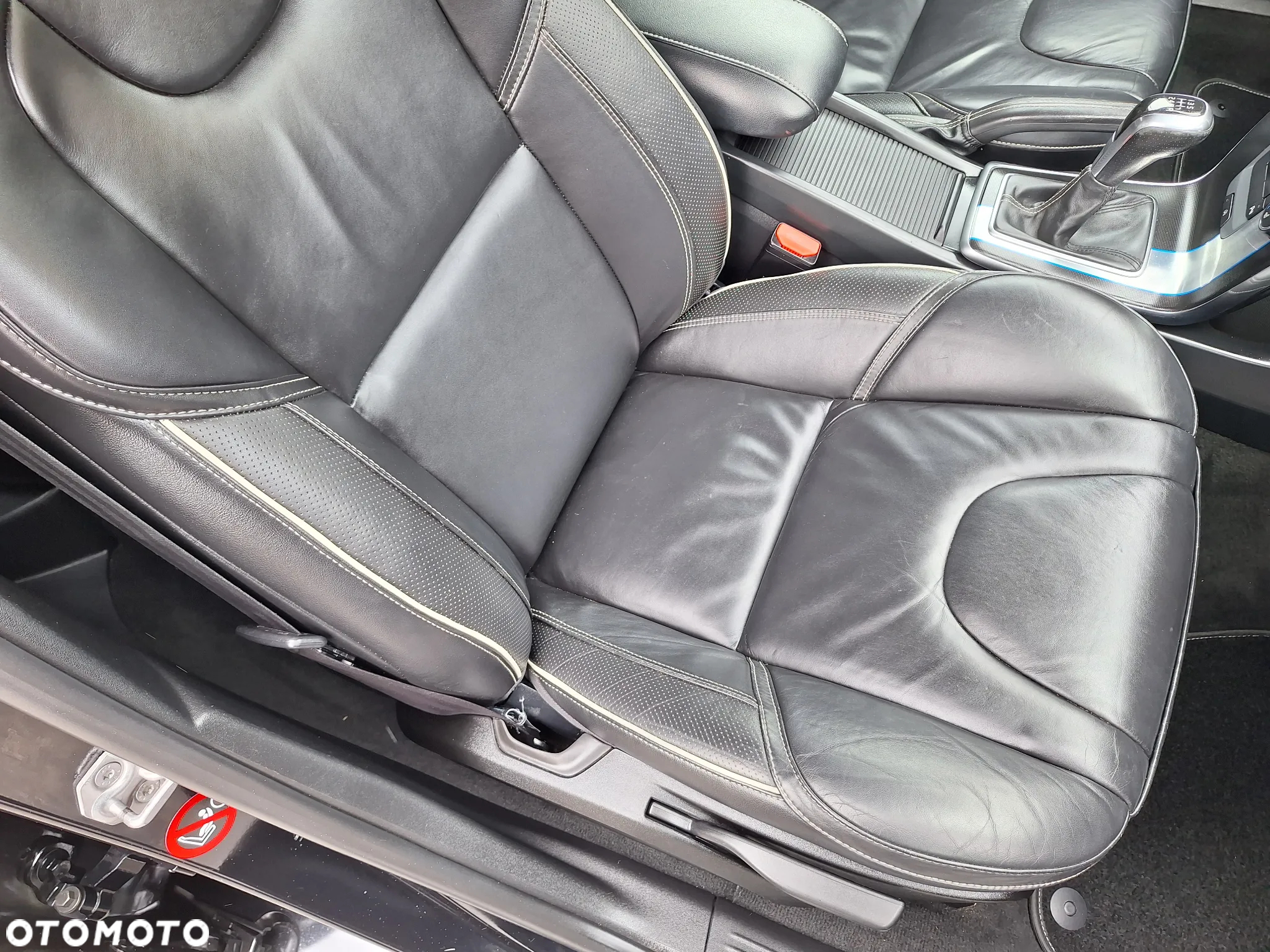 Volvo V40 D4 RDesign - 36
