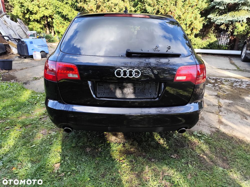 Audi A6 - 4
