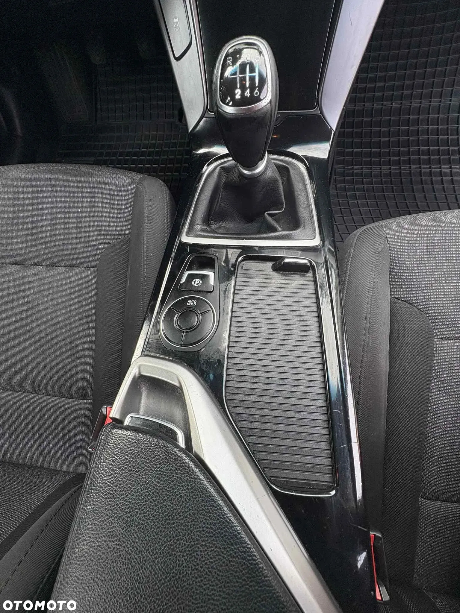 Hyundai i40 2.0 GDI Classic - 24