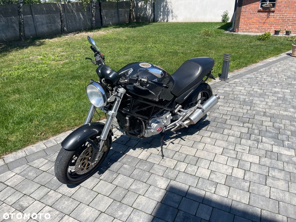 Ducati Monster - 3