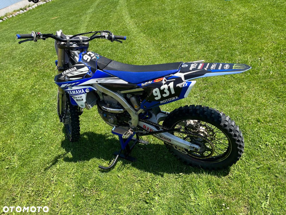 Yamaha YZF - 13