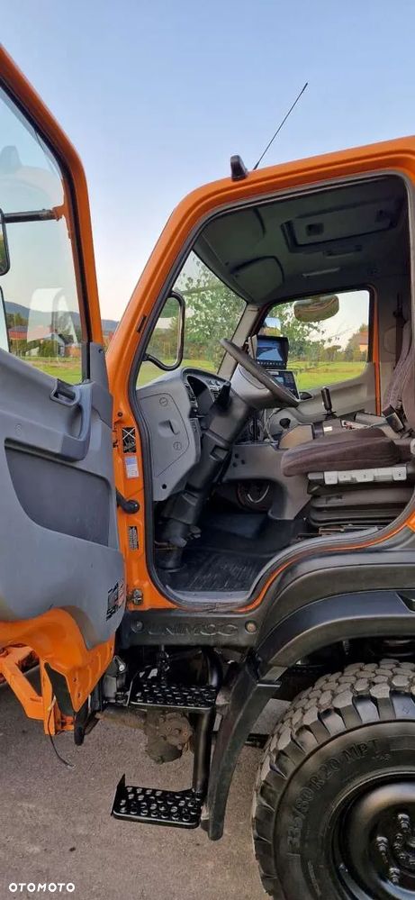 Unimog U20 - 8