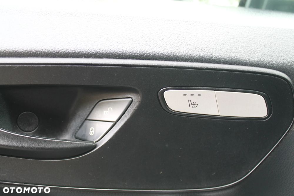 Mercedes-Benz Vito Mixto L2 447.703 - 28
