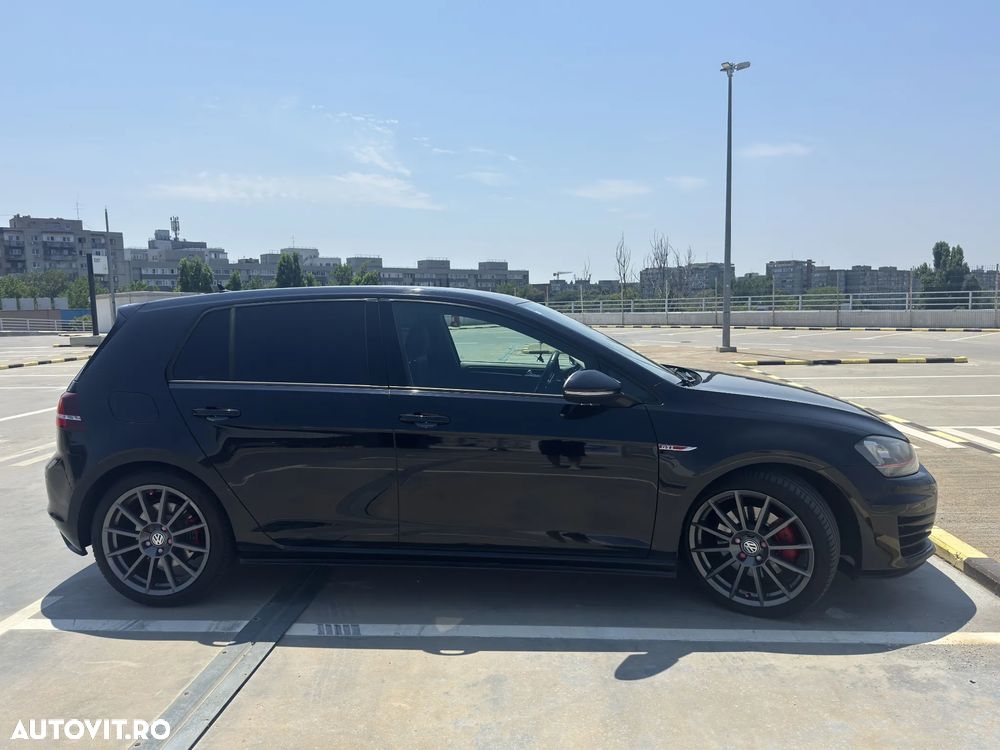 Volkswagen Golf - 7