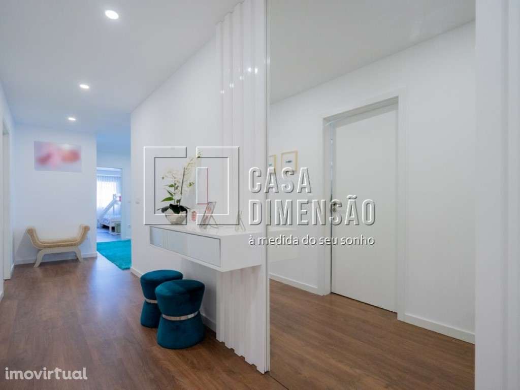 Apartamento de tipologia T2 com Terraço na Serra de Carnaxide, como... - Grande imagem: 3/60