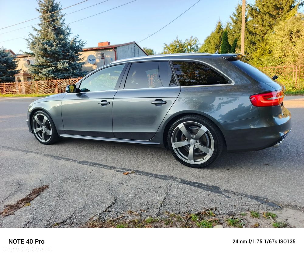 Audi A4 Avant 2.0 TDI ultra S tronic sport - 1