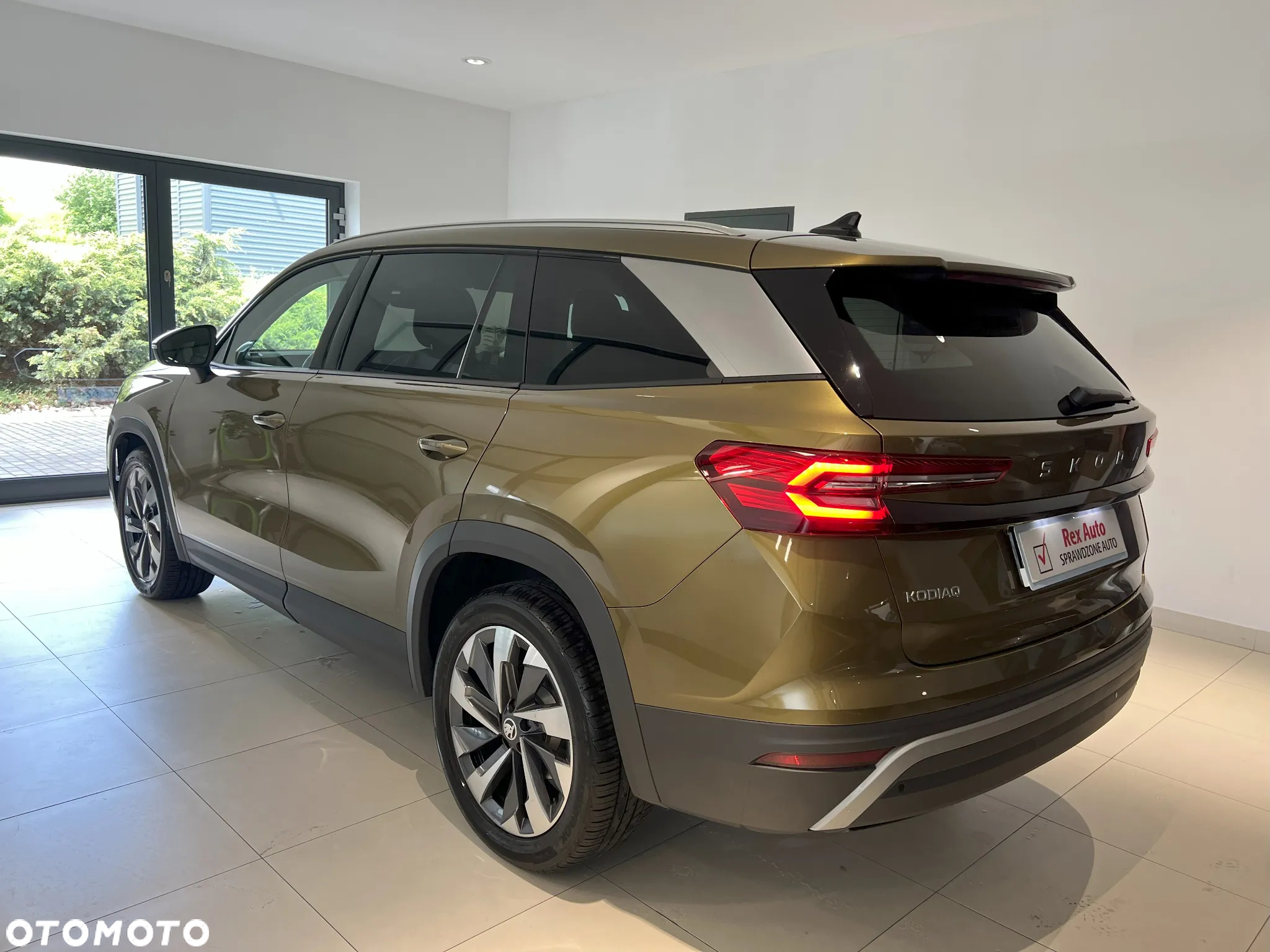 Skoda Kodiaq 1.5 TSI mHEV 4x2 Selection DSG - 6