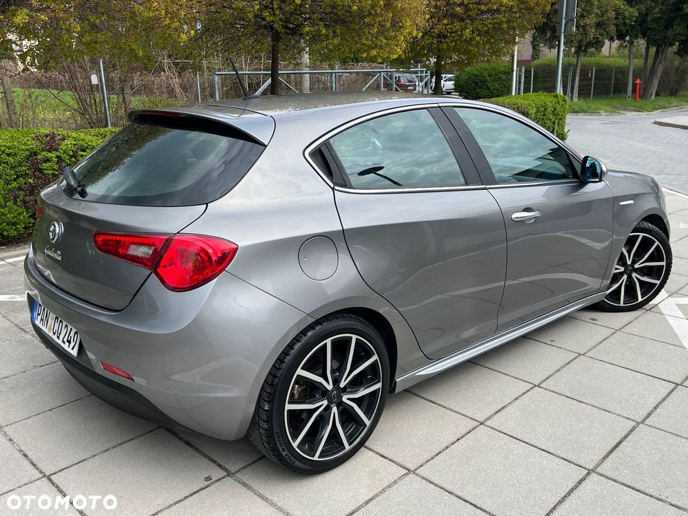 Alfa Romeo Giulietta 1.4 TB 16V Multiair Collezione - 12