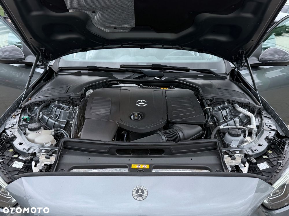 Mercedes-Benz Klasa C 300 de PHEV AMG - 39