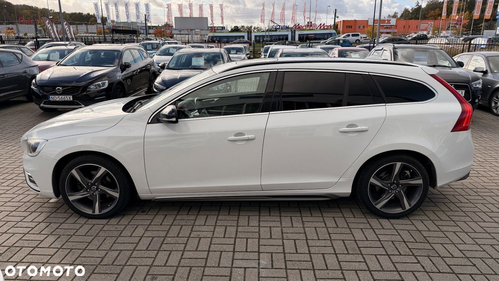 Volvo V60 D4 Drive-E R-Design Summum - 30