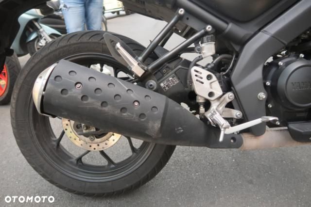 Yamaha XSR - 11