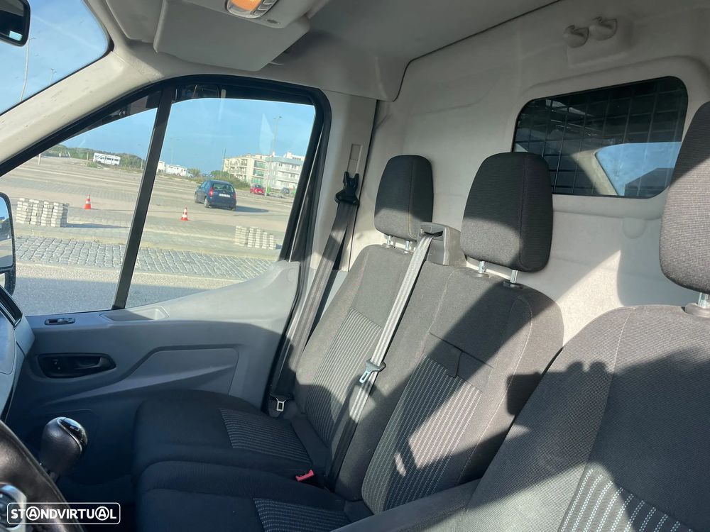 Ford Transit - 3
