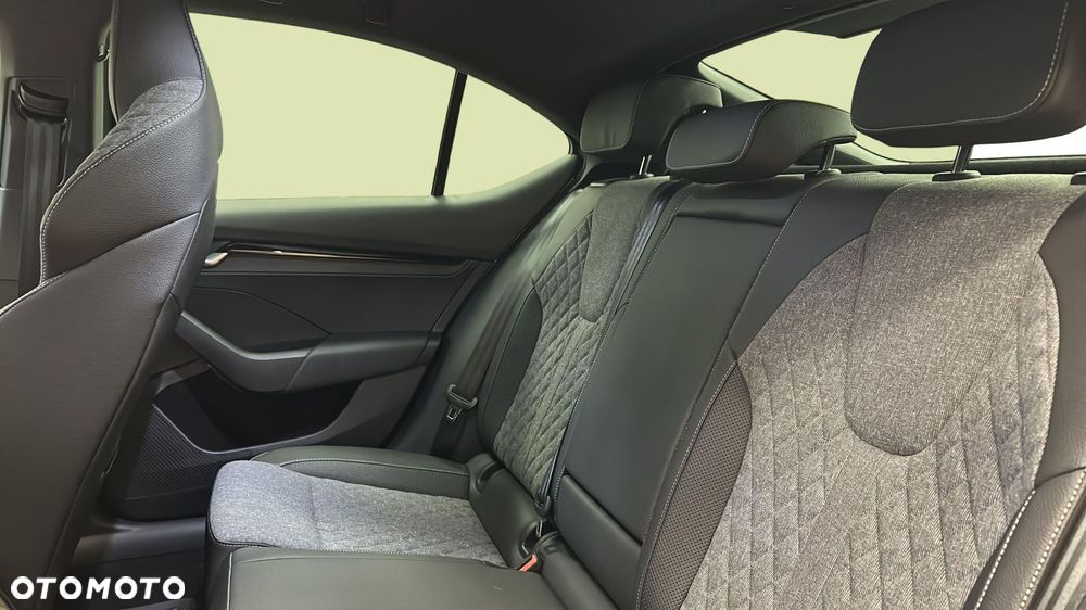 Skoda Octavia 1.5 TSI mHEV Sportline DSG - 17