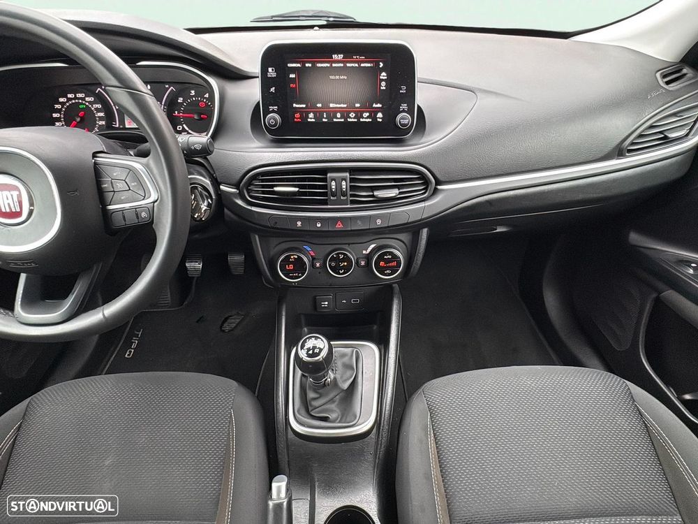 Fiat Tipo Station Wagon 1.3 M-Jet Lounge J17 - 12