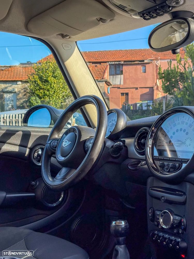 MINI Clubman One D - 10