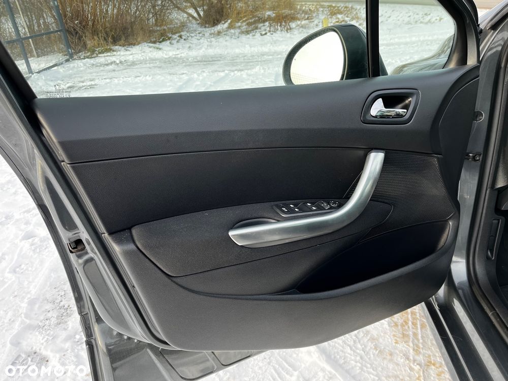 Peugeot 308 HDi FAP 150 Style - 9