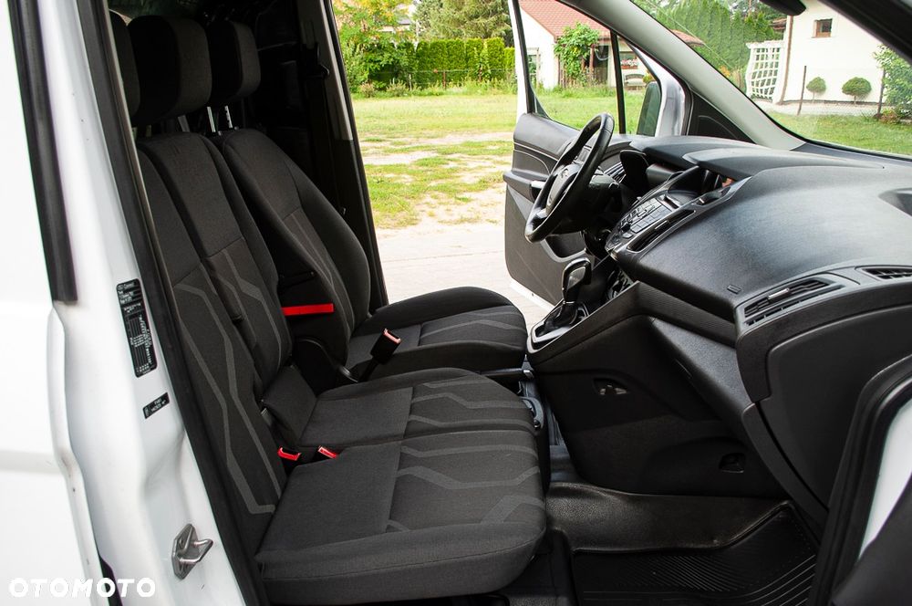 Ford Transit Connect - 31