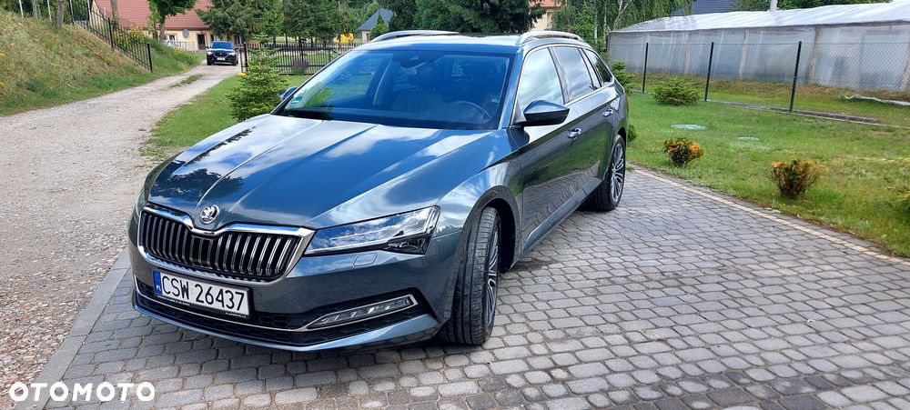 Skoda Superb 2.0 TDI DSG Premium Edition - 2