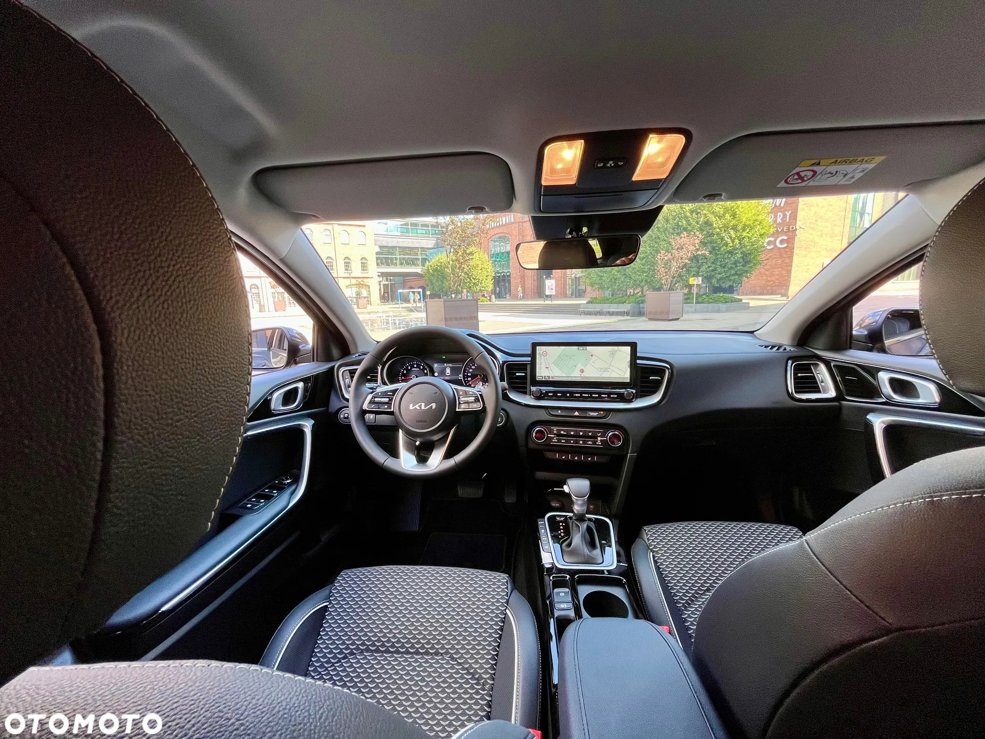 Kia Ceed 1.5 T-GDI Tribute DCT - 14