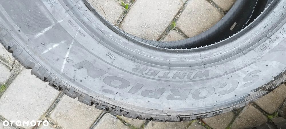 235/60/18 pirelli scorpion winter m0 - 2