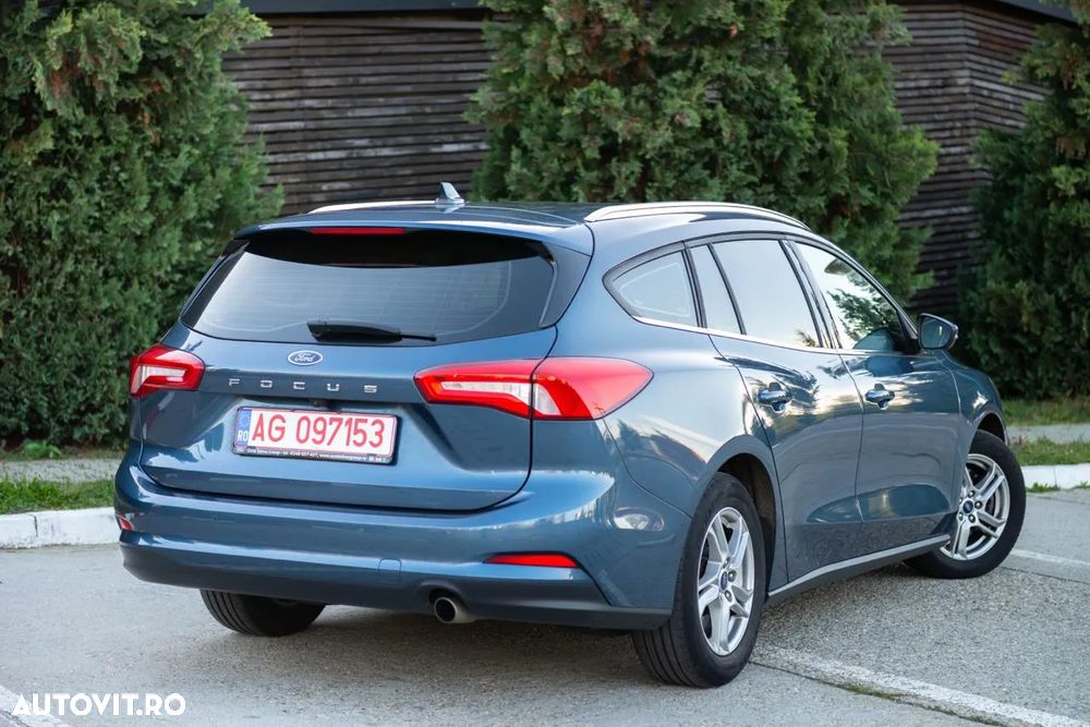 Ford Focus - 3