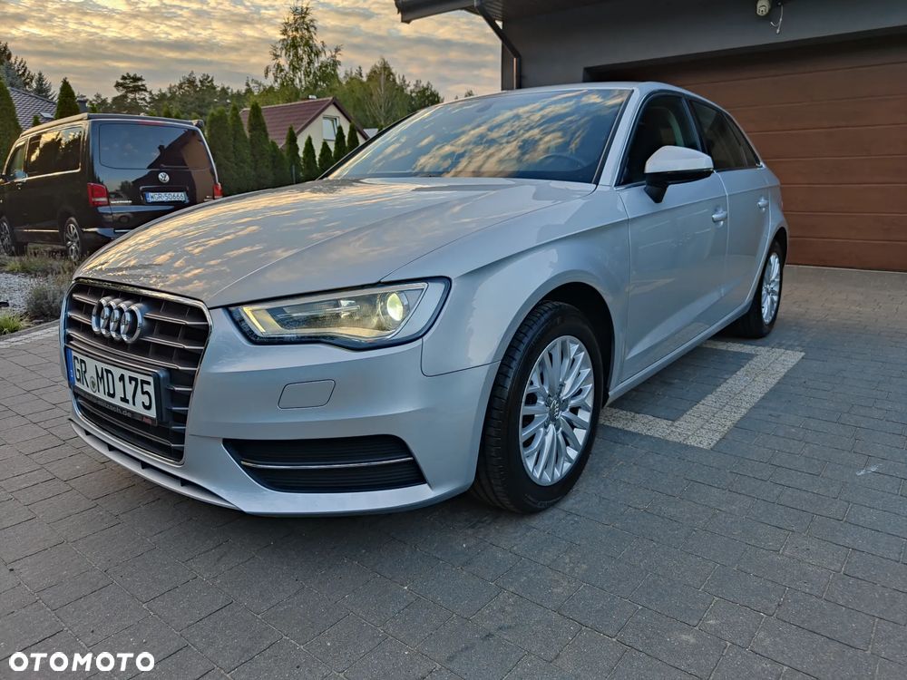 Audi A3 Sportback 1.4 TFSI S tronic Attraction - 34