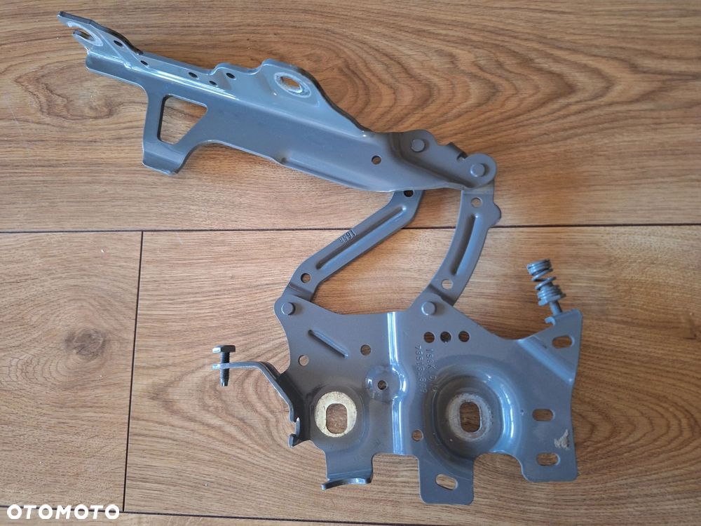 MINI F54 CLUBMAN ORYGINAŁ BDB! ZAWIAS MASKI PRAWY 735135809 - 1