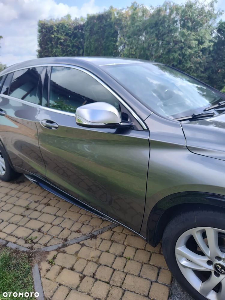 Infiniti Q30 - 20