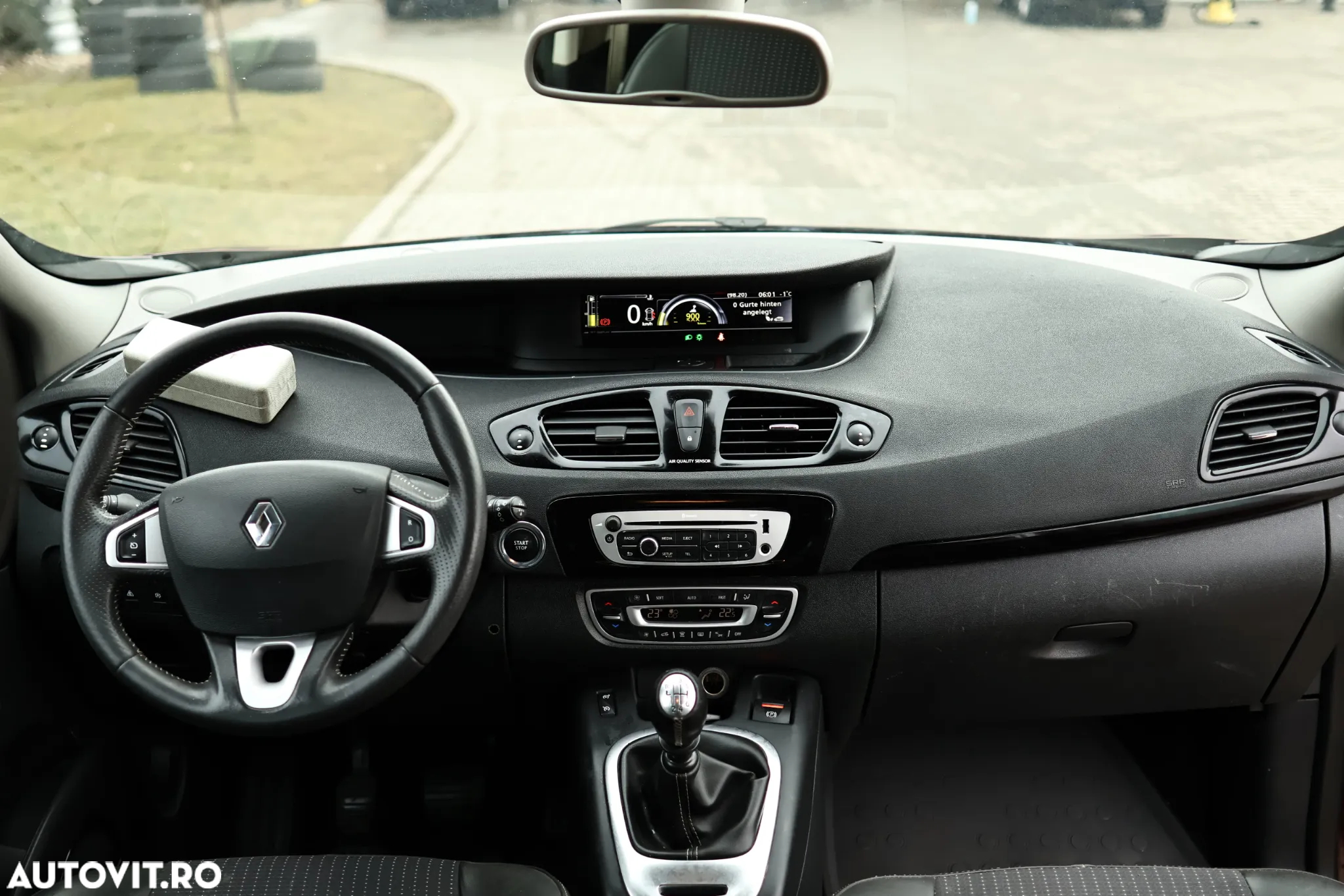 Renault Scenic ENERGY dCi 130 BOSE EDITION - 4