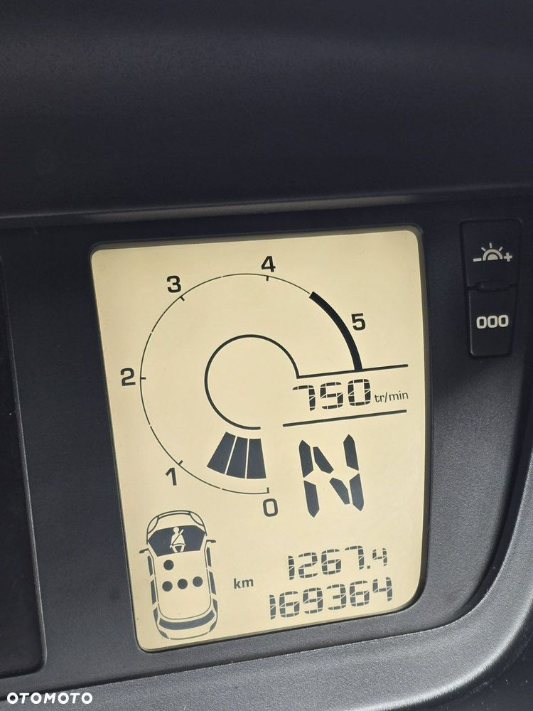 Citroën C4 Grand Picasso - 35