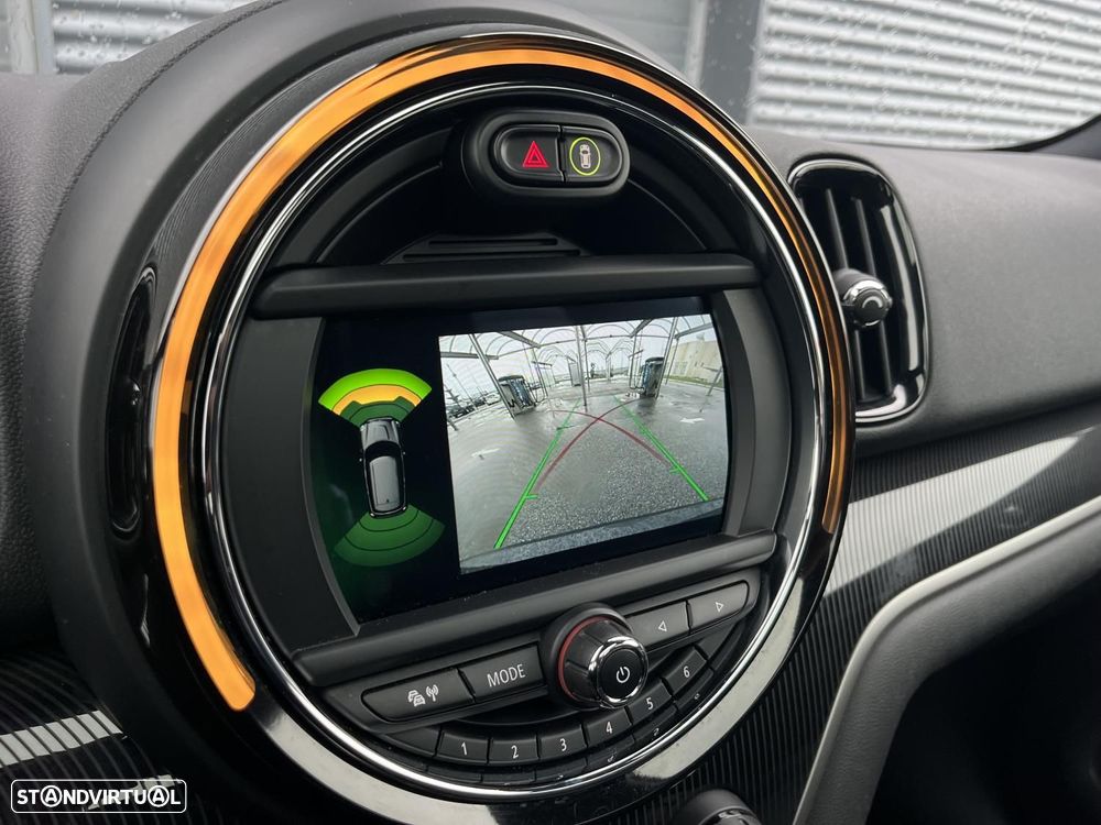 MINI Countryman Cooper SE ALL4 Auto - 10