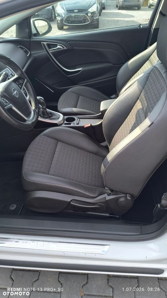 Opel Astra 1.6 Turbo Innovation - 26
