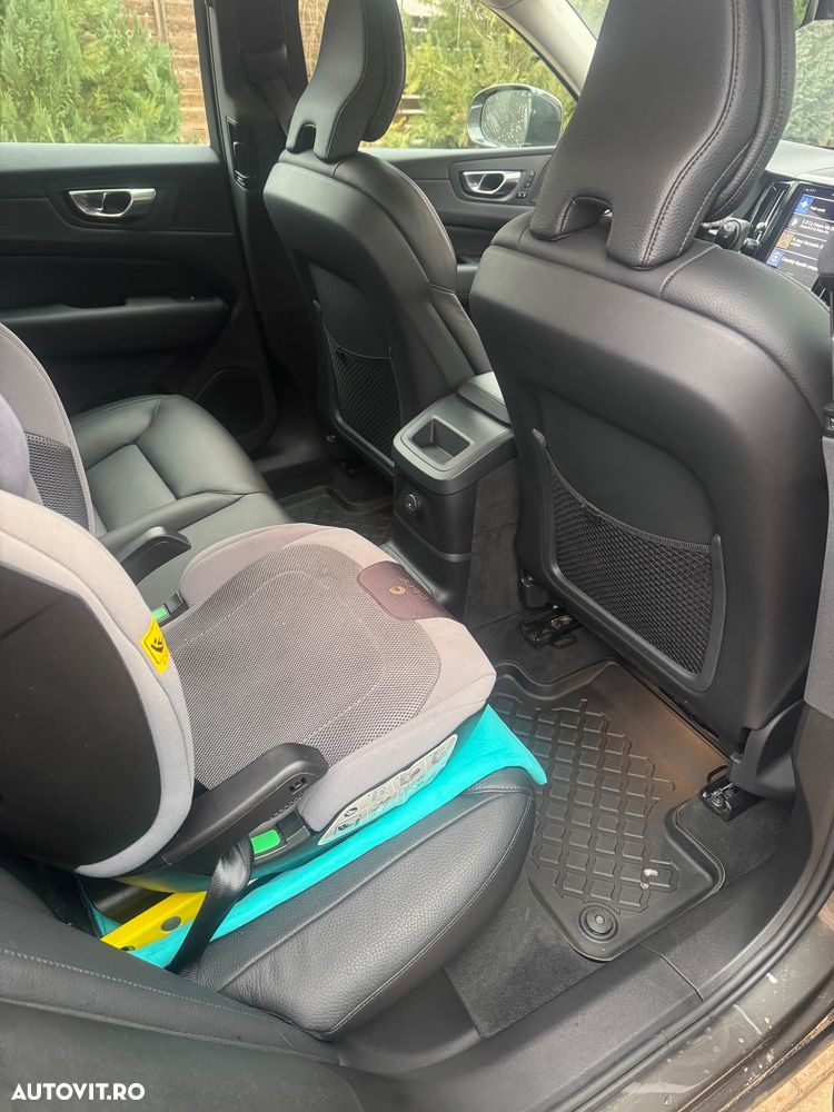 Volvo XC 60 T6 AWD Recharge Geartronic Inscription - 30