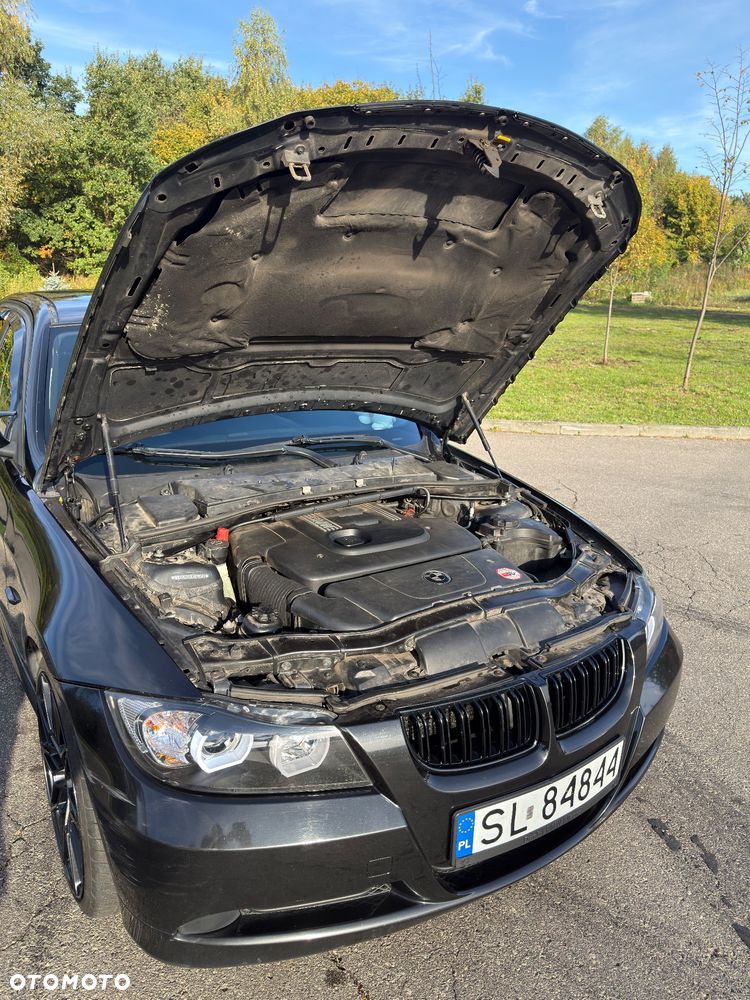 BMW Seria 3 320d - 28